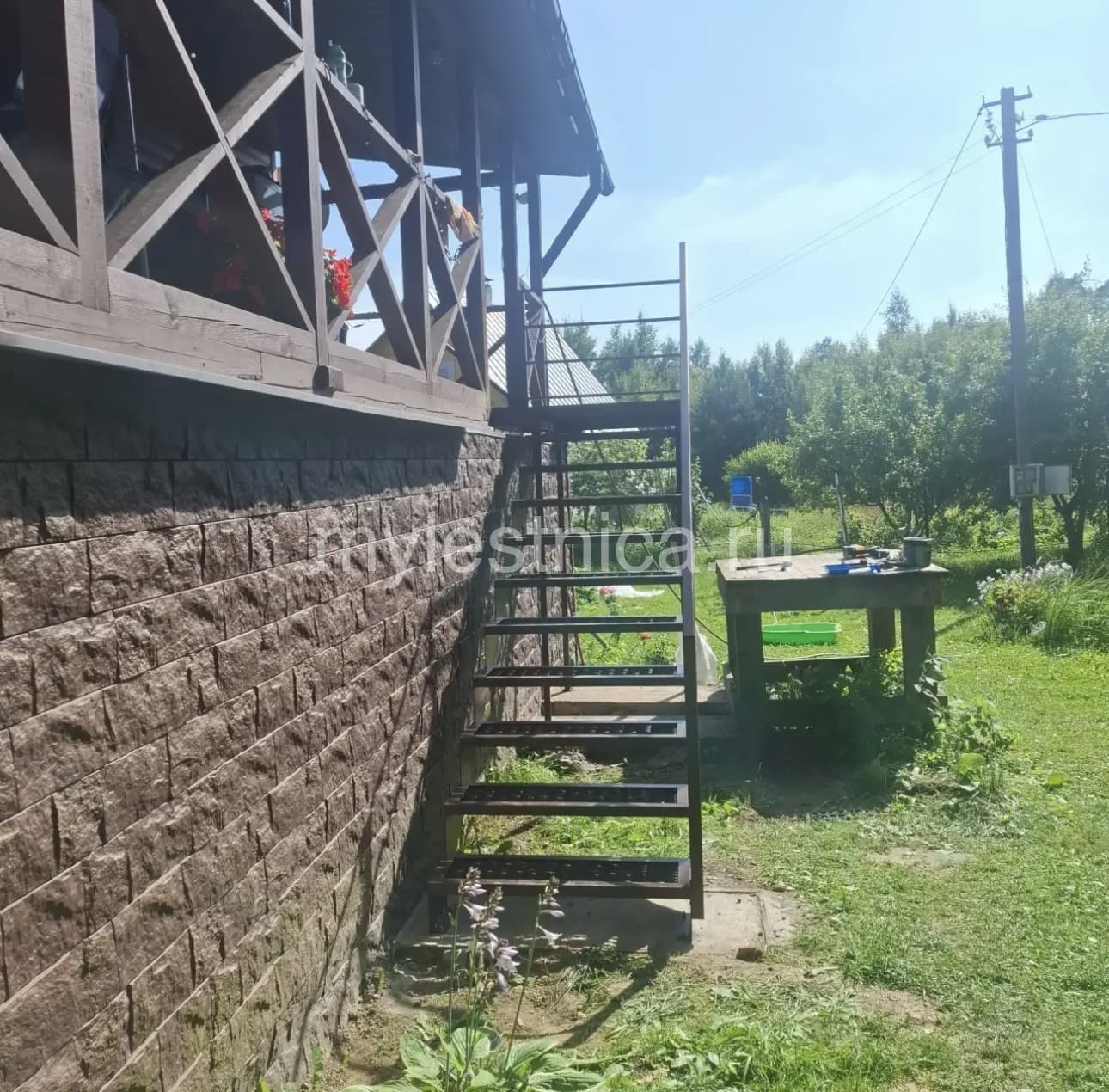 Наружная лестница — проект 5 — ракурс 3